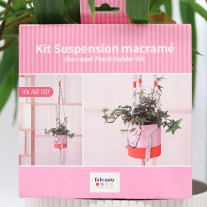 Macramé plant hanger kit
